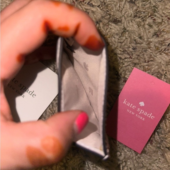 Kate spade ♠️ Tiffany blue and white wallet 🤍🩵 - Picture 8 of 8